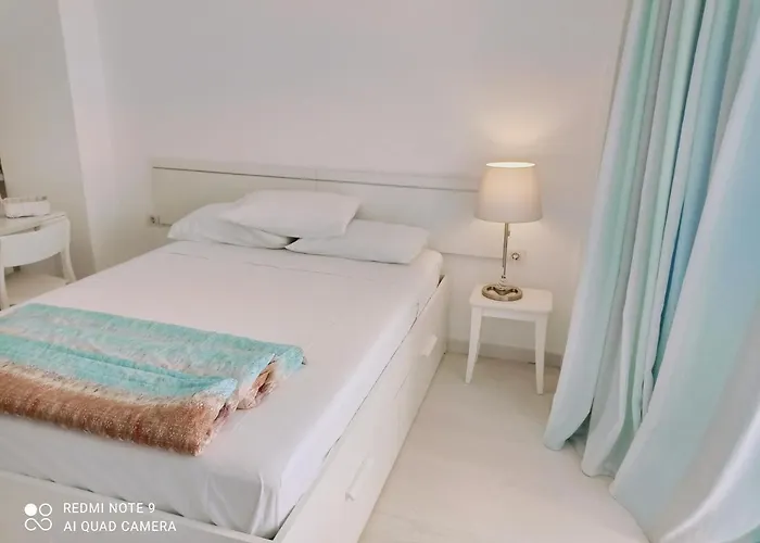 Cristianos To Enjoy, Relax And Live The Ocean!